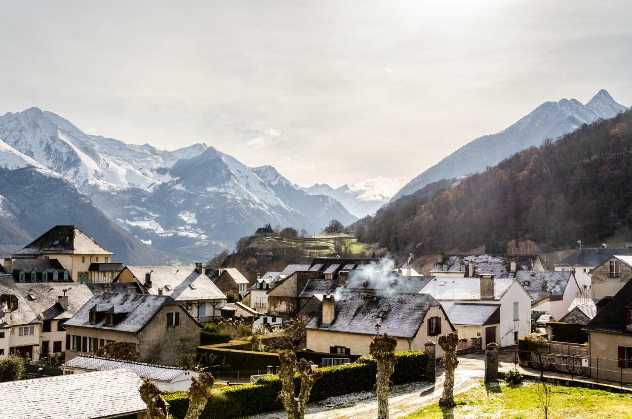 Pyrenees Cycling Lodge Saint-Savin (Hautes-Pyrenees) Bagian luar foto